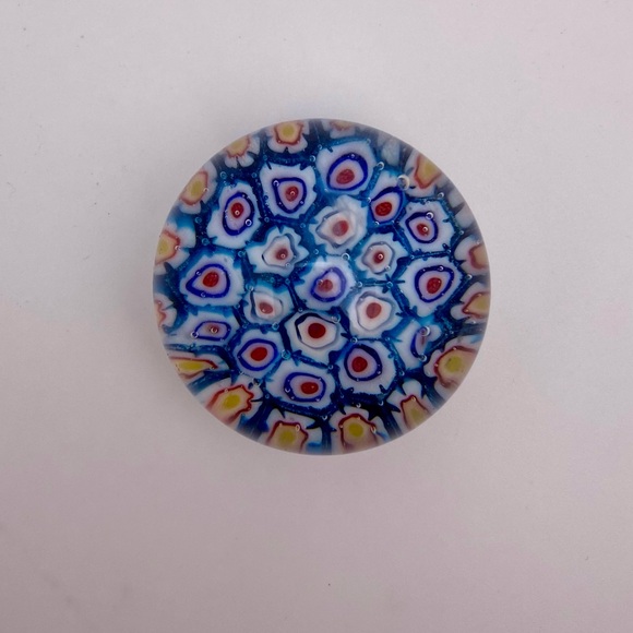 Millefiori art glass handcrafted paperweight - Picture 2 of 4